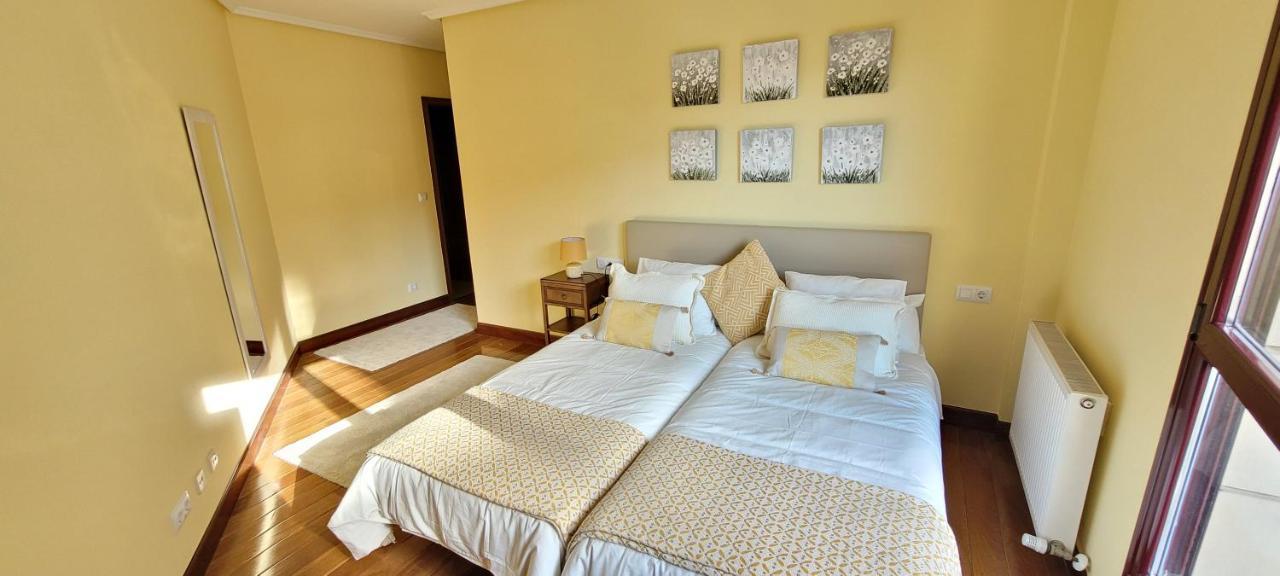 Cozy Yellow Home In خيتكسو المظهر الخارجي الصورة